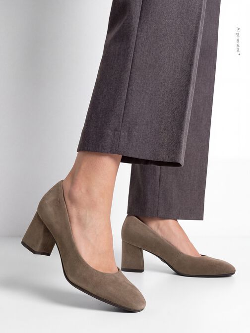 &Gamma;&omicron;&beta;ά&kappa;&iota;&alpha;, TAUPE SUEDE, hi-res