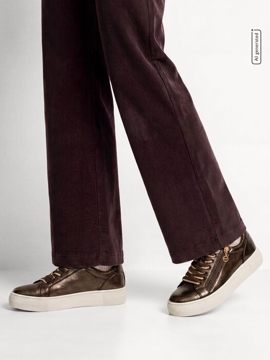 Sneaker, BROWN PATENT, hi-res