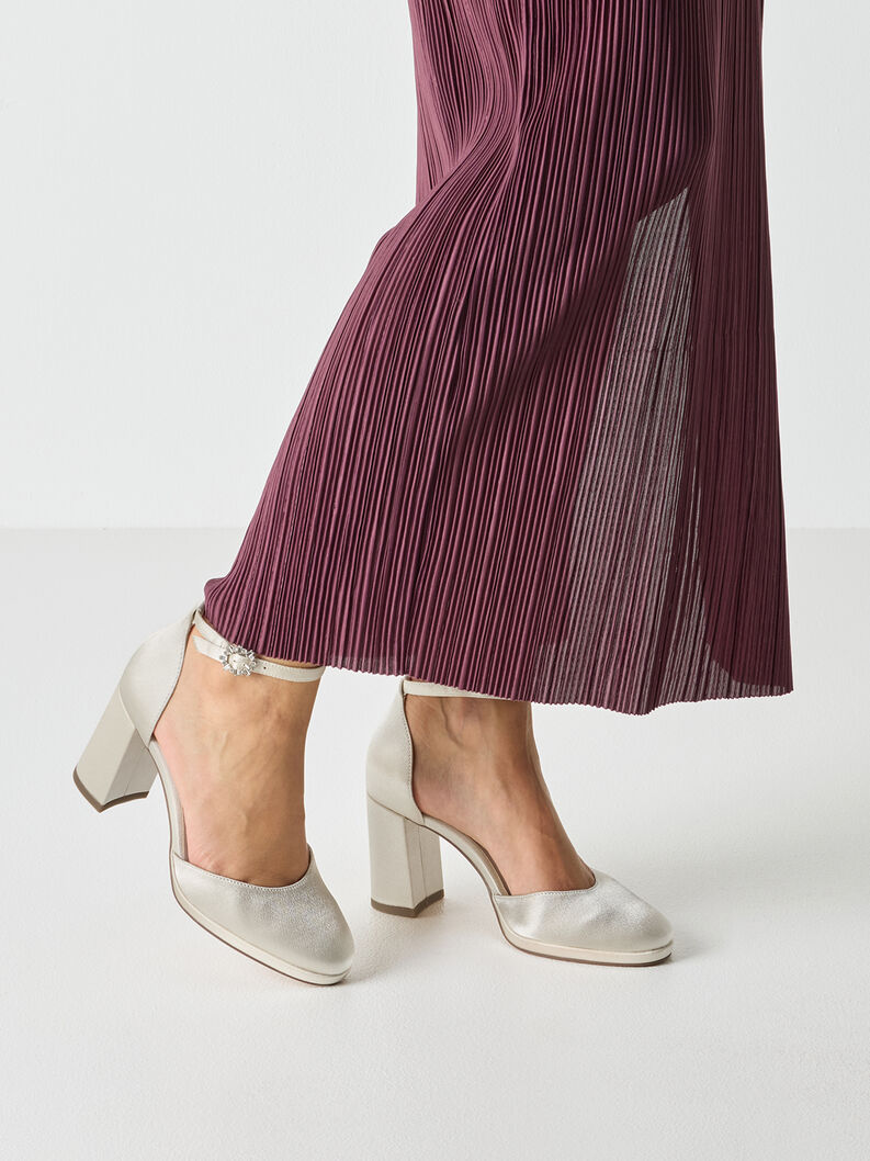 Pumps, PEARL, hi-res