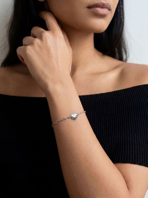 Bracelets, argent, hi-res