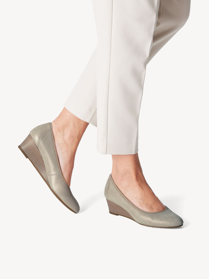 Leather Wedge pumps - beige, CHAMPAGNE, hi-res