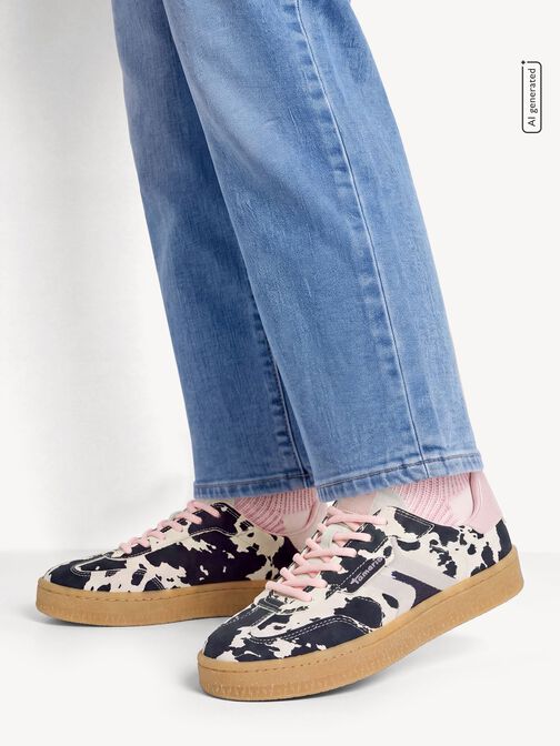 sneaker, COW, hi-res