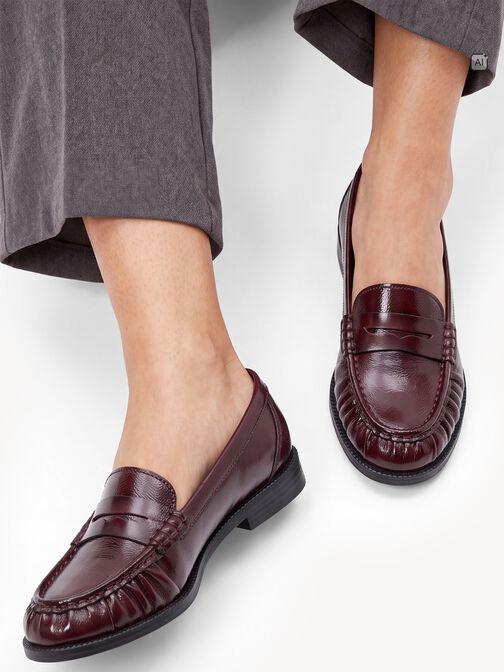 Slipper, MERLOT PATENT, hi-res