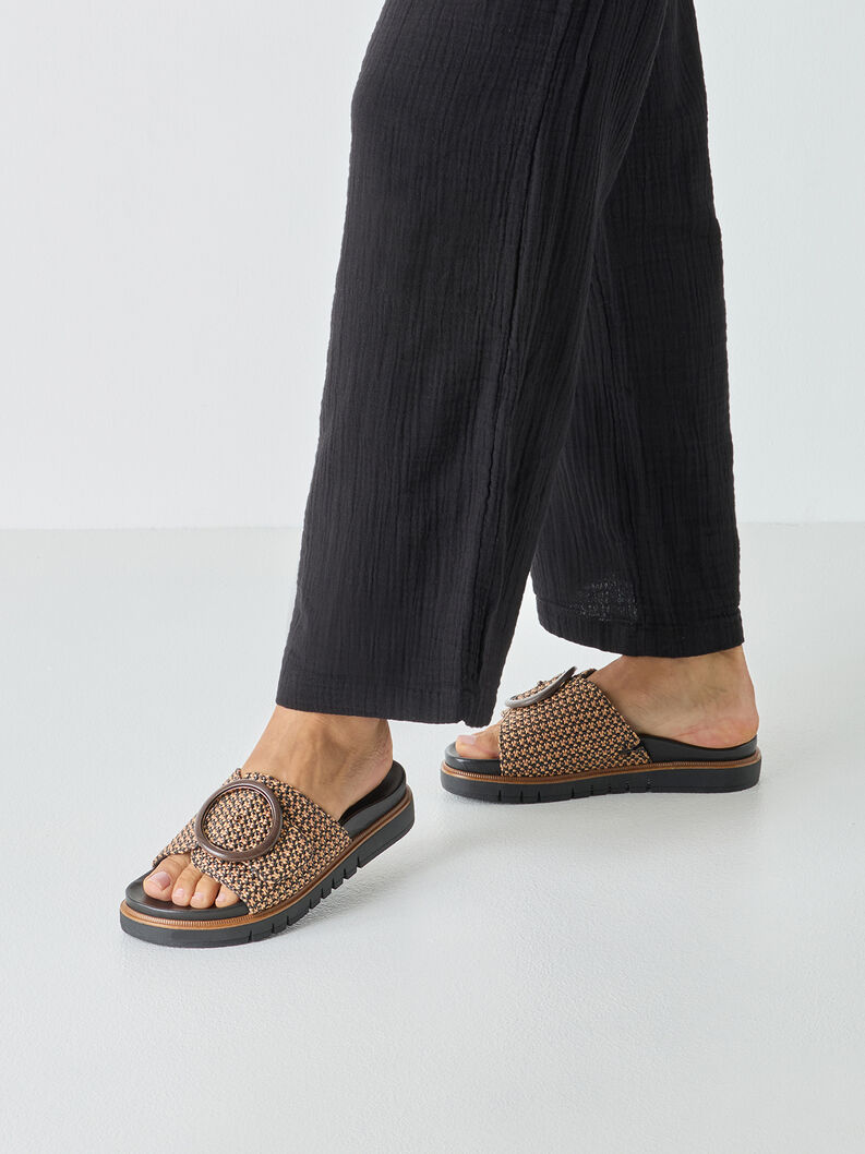 Pantofle - čern&aacute;, BLACK, hi-res