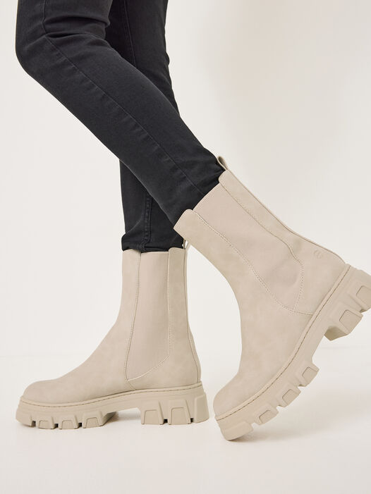 Chelseaboot, ANTELOPE, hi-res