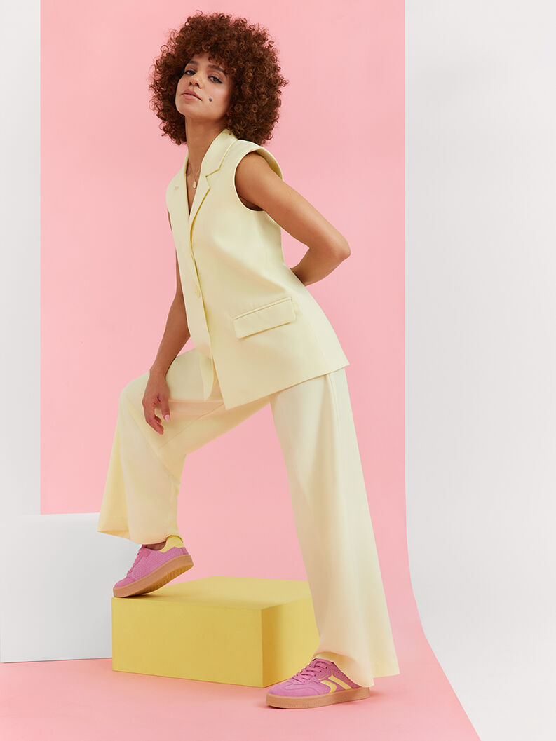 Look r&eacute;tro des baskets, , hi-res