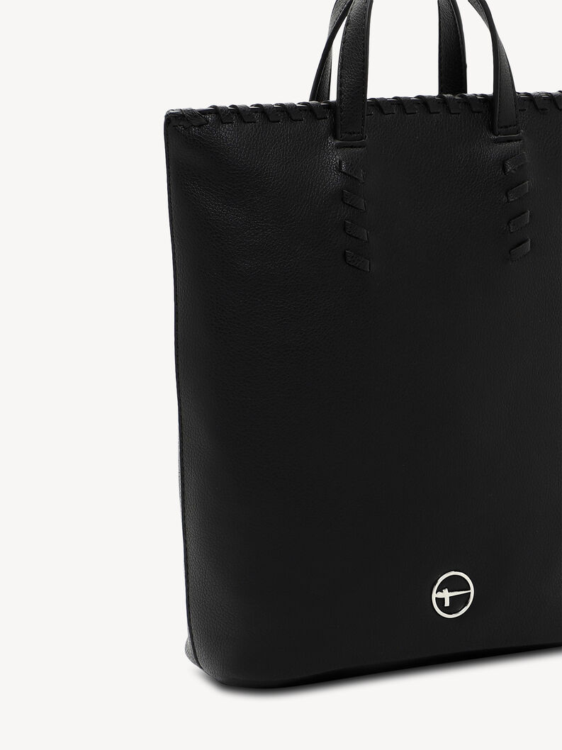 Czarny sk&oacute;rzany plecak z wyraźnym splotem wok&oacute;ł g&oacute;rnej krawędzi