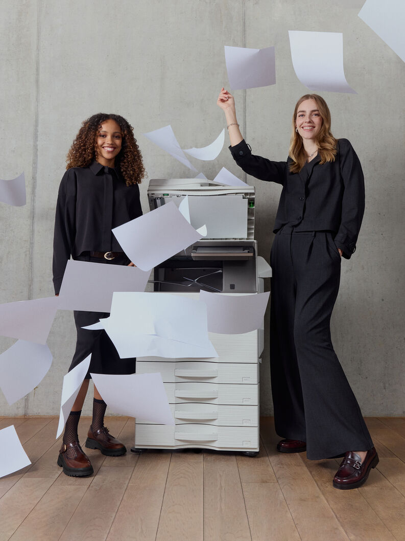 Slipper, MUSCAT, hi-res