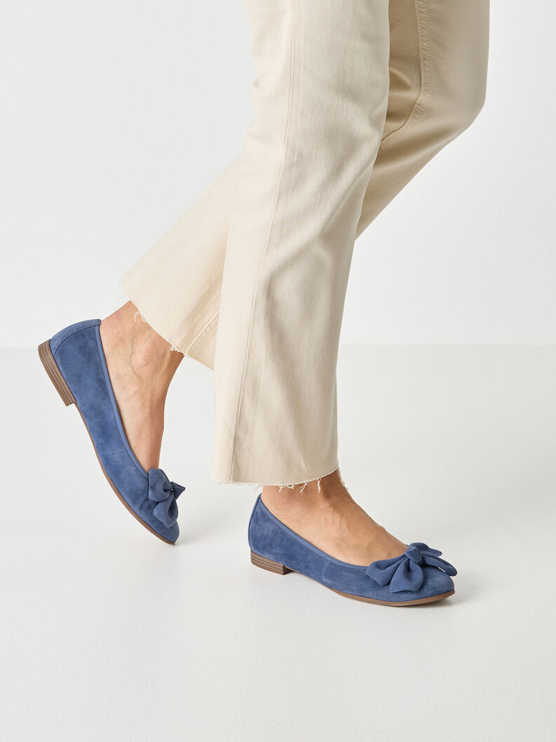 &Mu;&pi;&alpha;&lambda;&lambda;&alpha;&rho;ί&nu;&alpha; - &mu;&pi;&lambda;&epsilon;, BLUE, hi-res