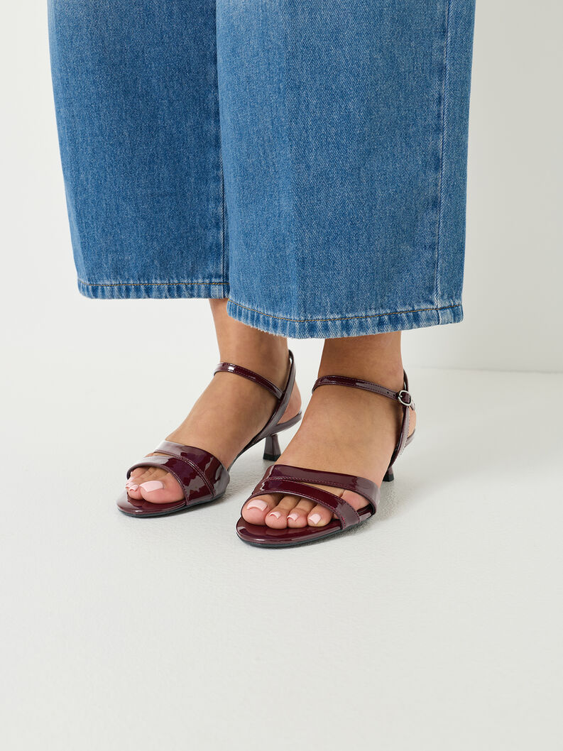 Heeled sandal, MERLOT, hi-res