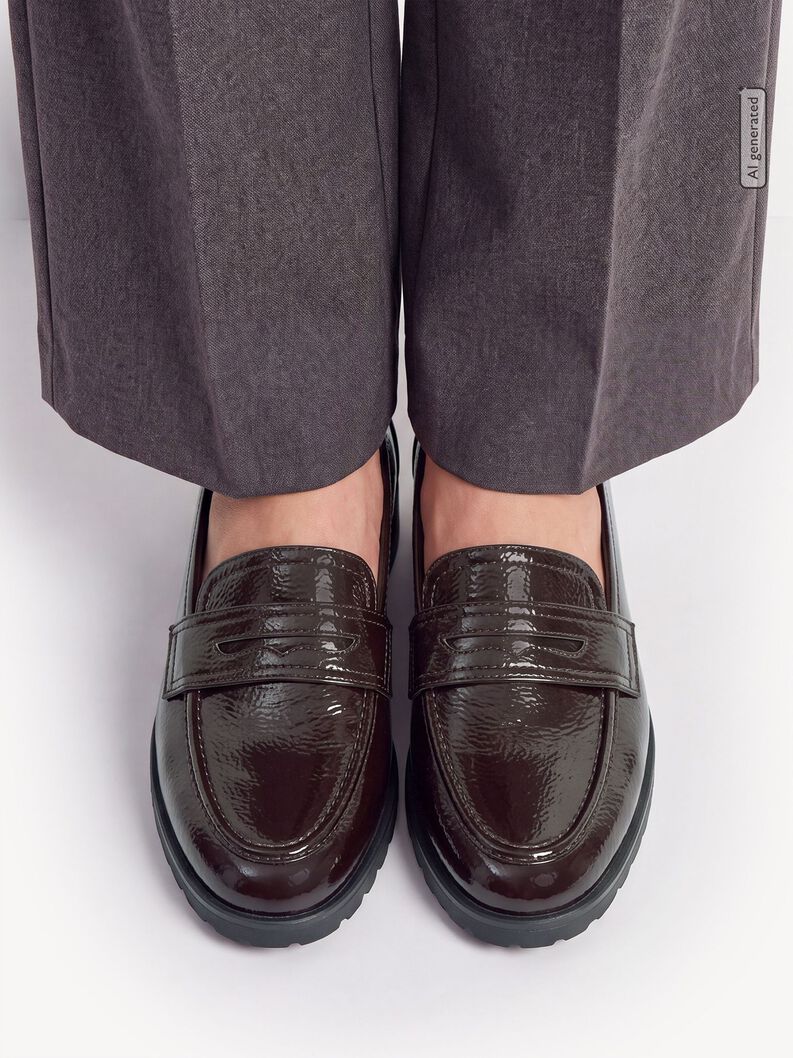 Slipper, MOCCA PATENT, hi-res