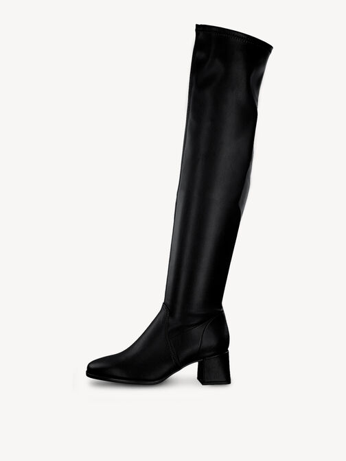 Wie braune Overknee Stiefel aus Wildleder mit schwarzer Strumpfhose zu  kombinieren – 2 Damen Outfits 2024