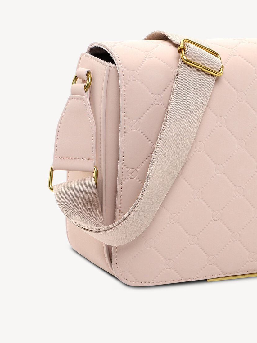 Close-up van verstelbare tasriem met gouden metalen accessoires