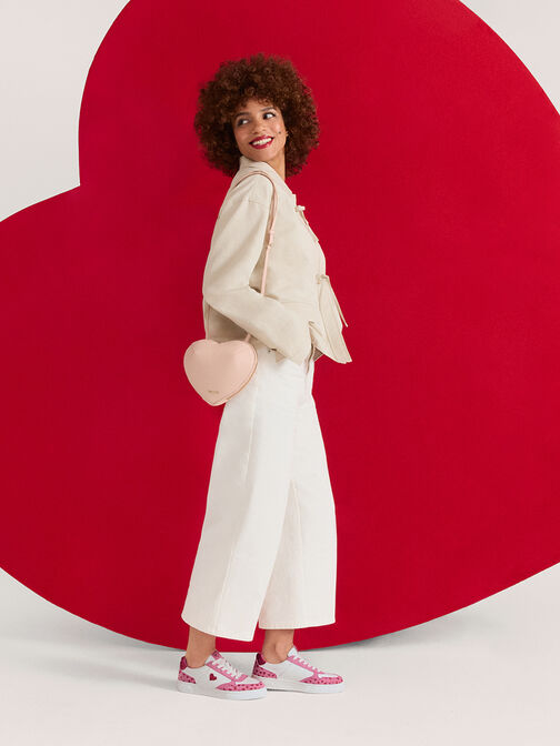 Valentine's Day Look, , hi-res