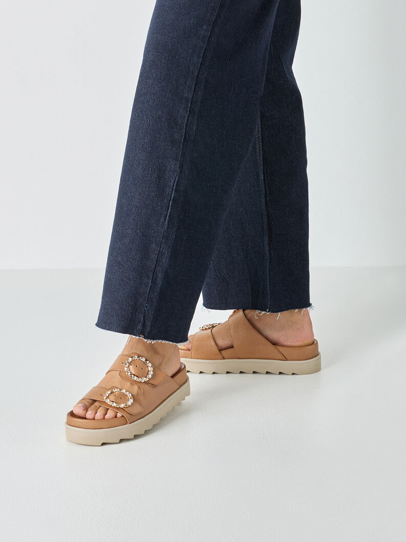 Mule, COGNAC, hi-res