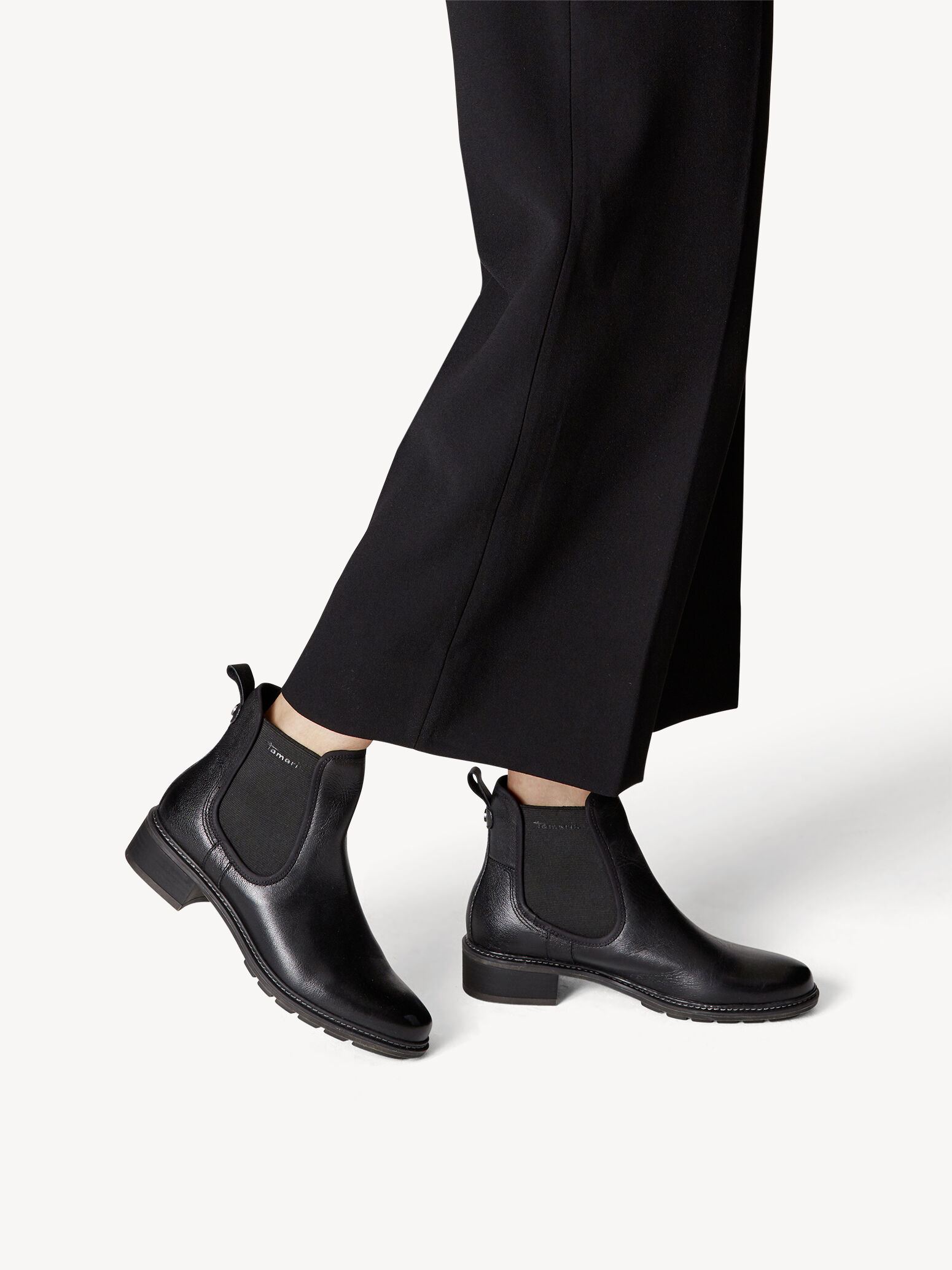 leather chelsea boots tamaris