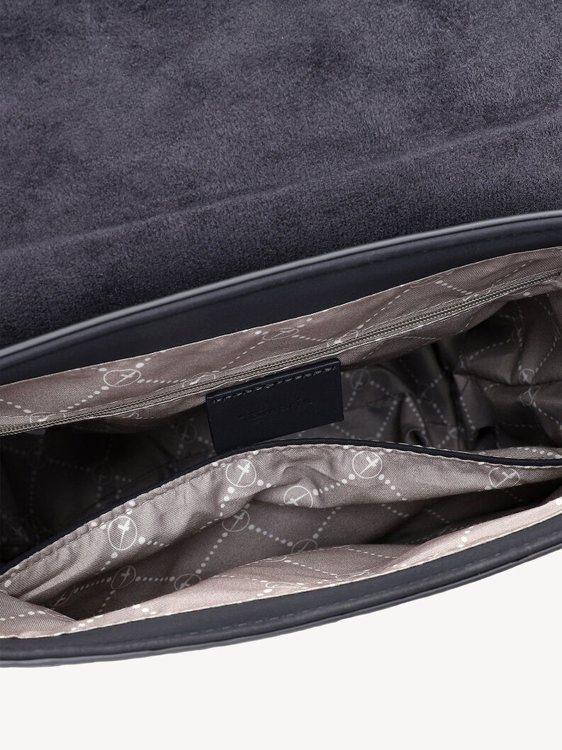 Detailansicht des Innenraums eines schwarzen Rucksacks mit grauem Textilfutter