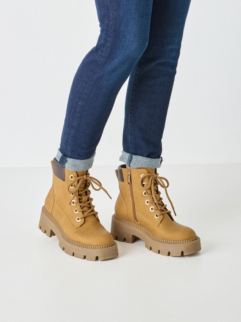 Enkellaarsje, CORN, hi-res