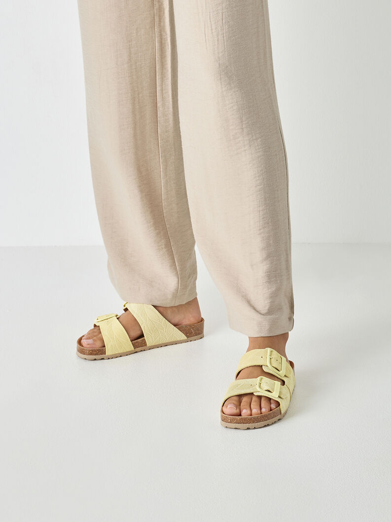 Mule, SOFT LEMON, hi-res