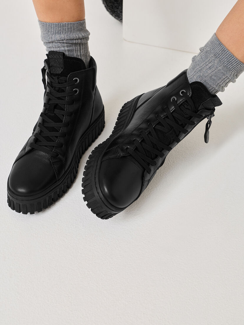 Enkellaarsje, BLACK LEATHER, hi-res