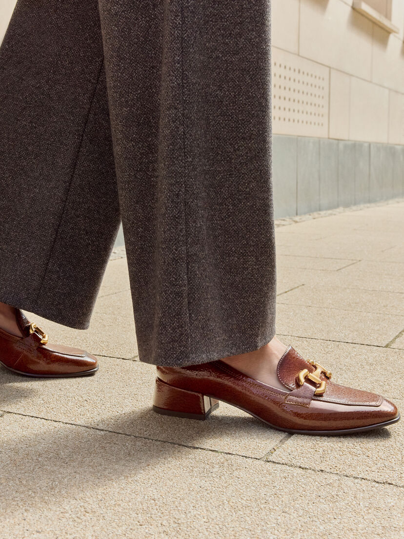 Trotteur, cognac, hi-res