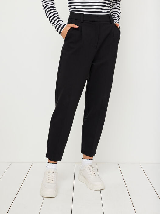 Chinobroek, Black Beauty, hi-res