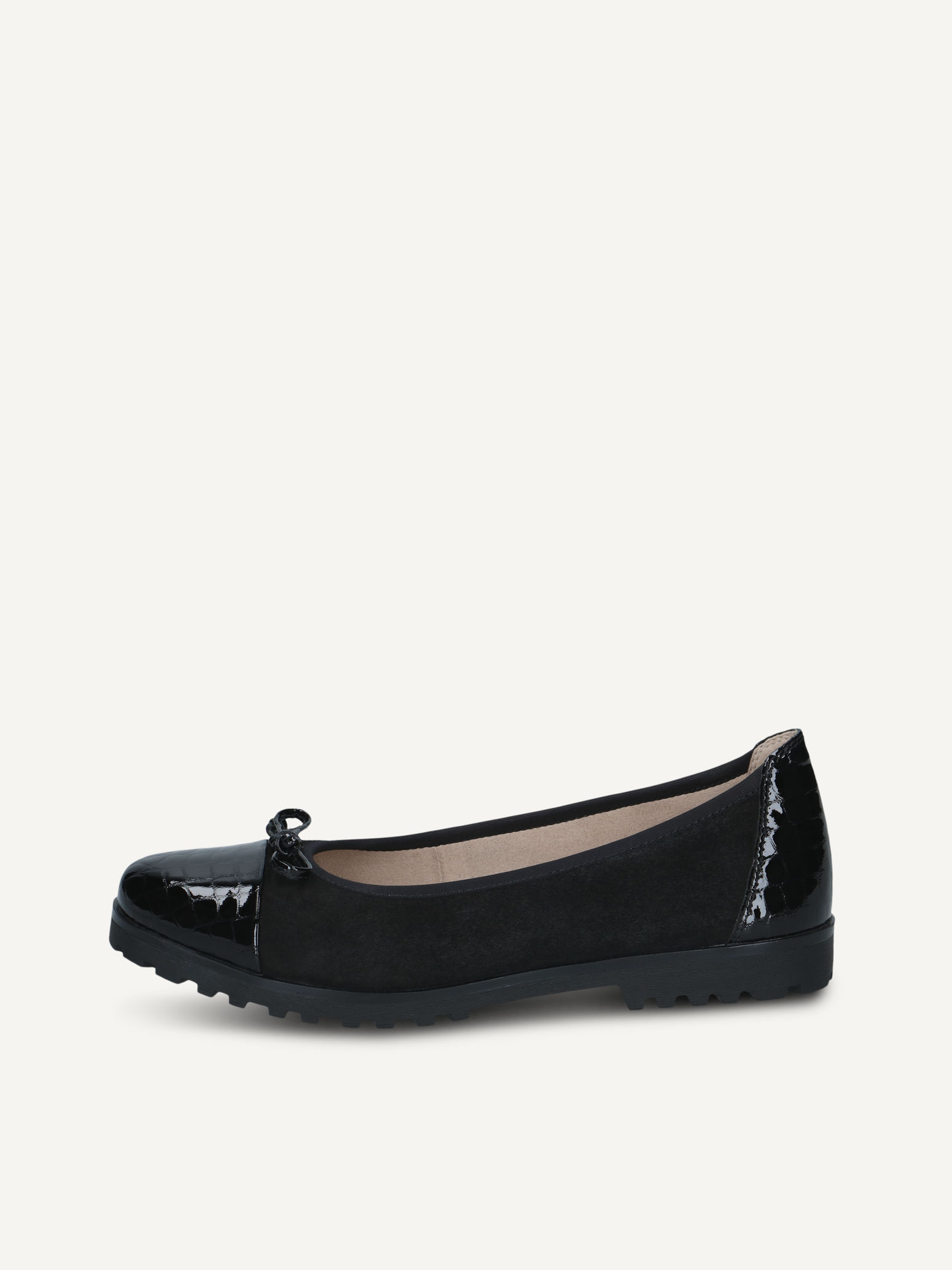 CAPRICE Ballerine noir en Cuir P41 80 €