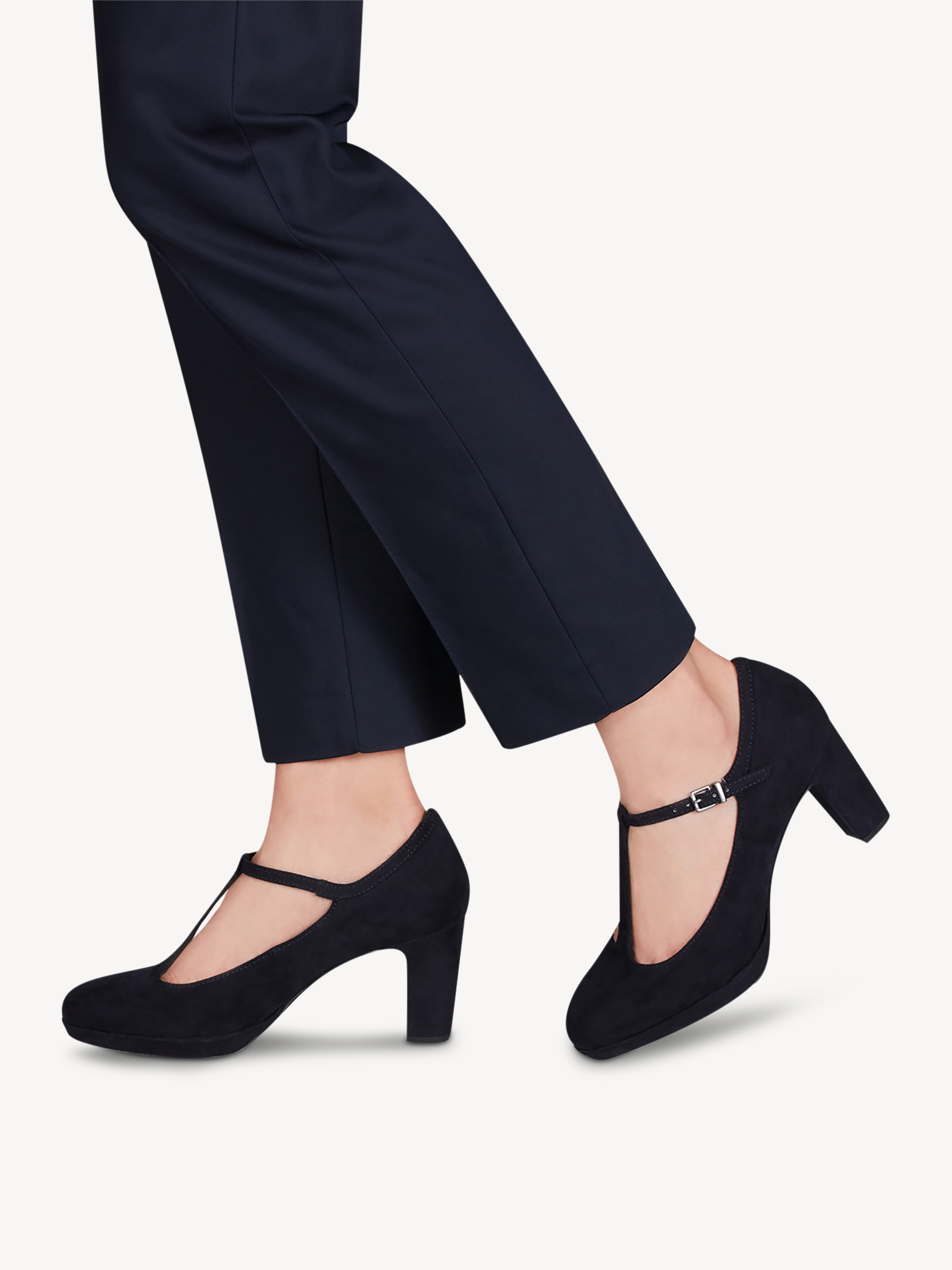 Pumps - blauw 1-1-24413-25-805-39: Tamaris Pumps online kopen!