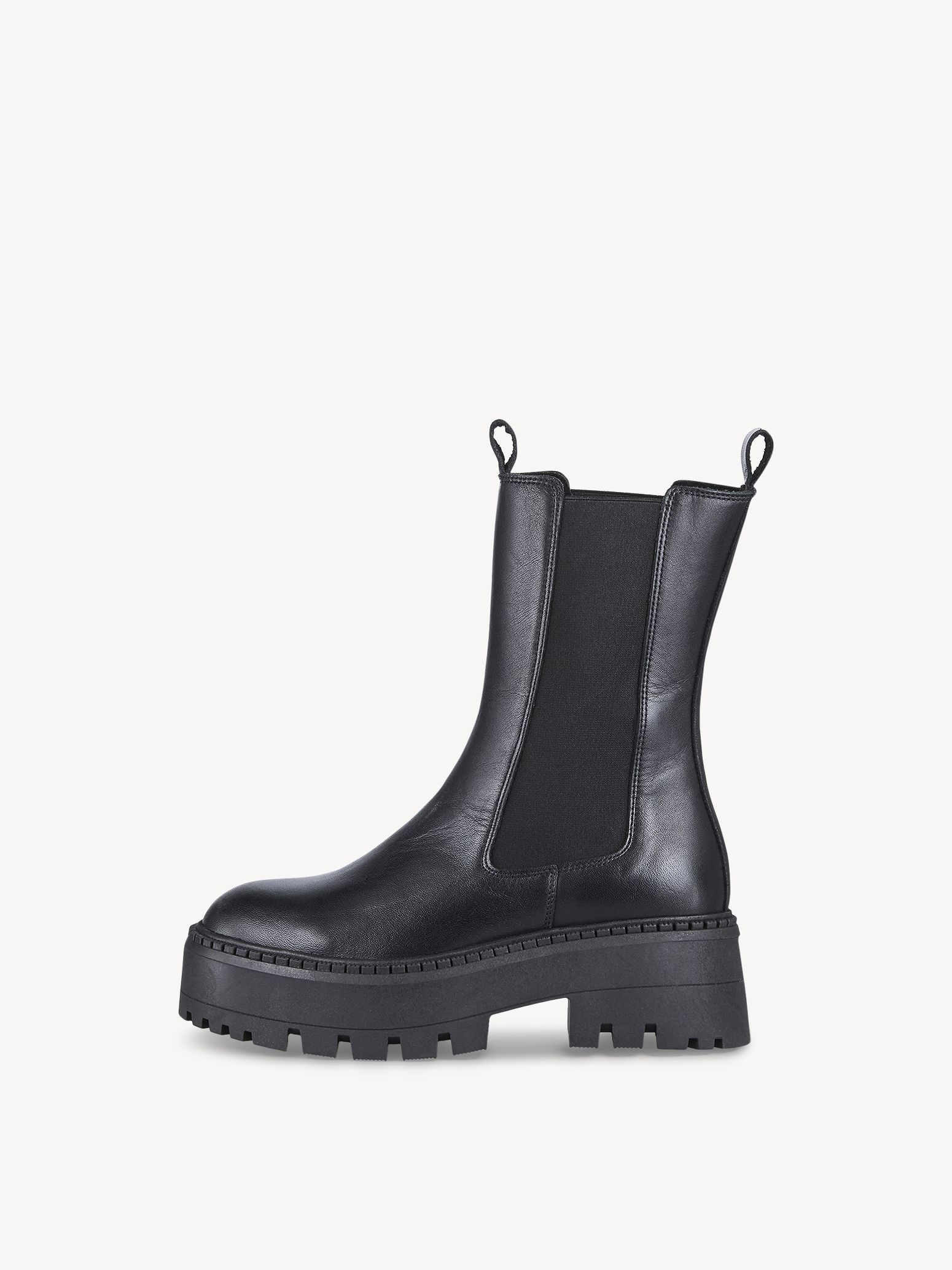 Leather Chelsea boot - black